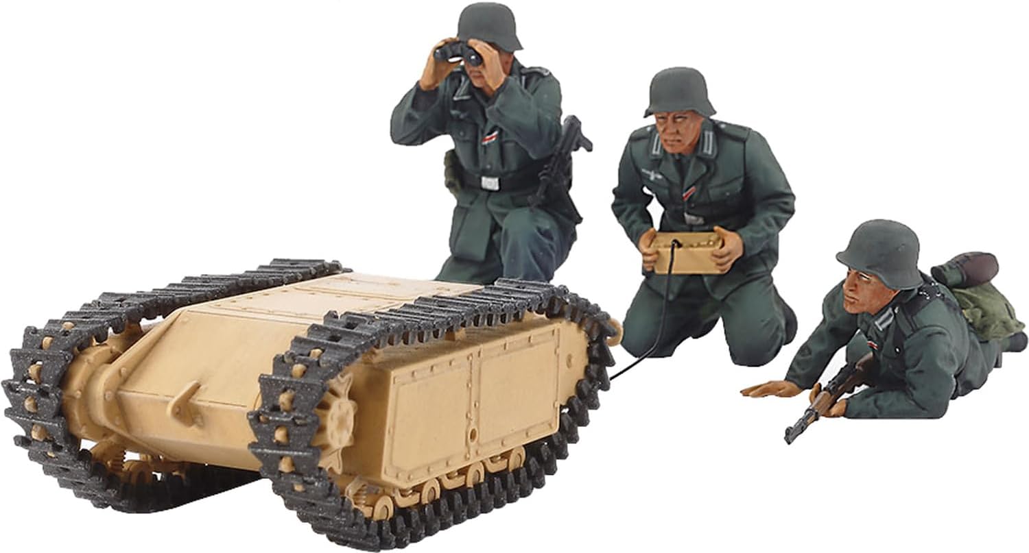 1/35 German Assault Pioneer Team w/Goliath Set